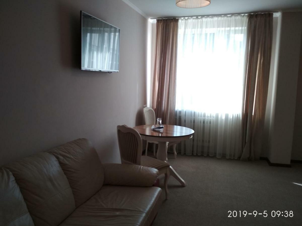 Hotel Olgas Hlibokaje Kültér fotó